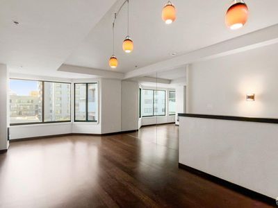 601 Van Ness Ave APT 53