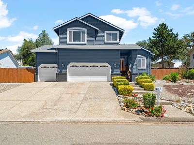 2535 Country Club Dr