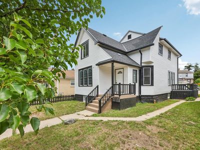 3528 N 87th STREET