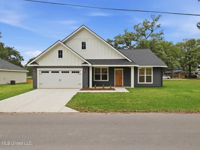 133 Iberville Dr