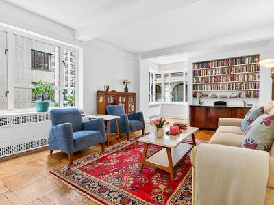 20 E 35th St APT 3N