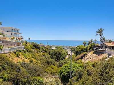 1177 Avenida Amantea