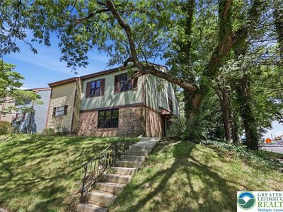 1701 Saratoga Ct