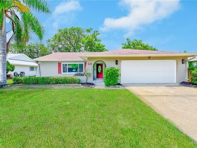 8402 Roxboro Dr
