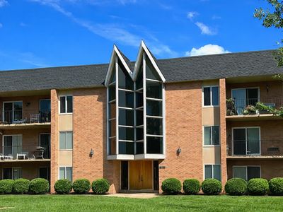 1001 N Mill St APT 203