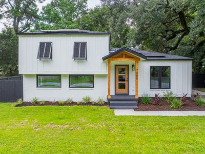 1866 Manigault Pl