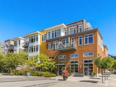 125 Ferncliff Avenue NE #E242