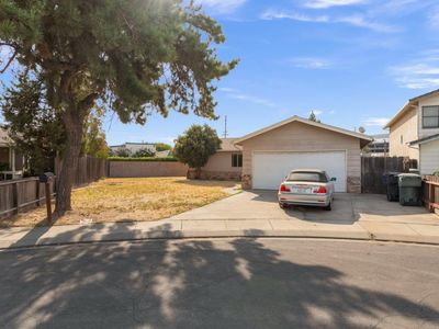 1936 Reseda Ln