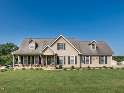 631 Clarks Ln