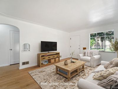 176 S Washington Street