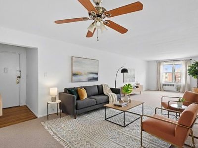 6601 burns street burns #3V