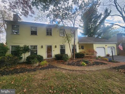 Property at 2962 Kings Ln, Lancaster, PA