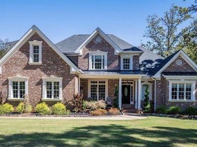 105 Chase Ln