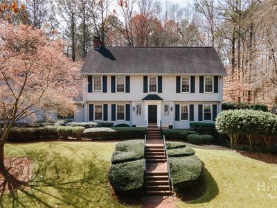 1611 Crystal Hills Drive