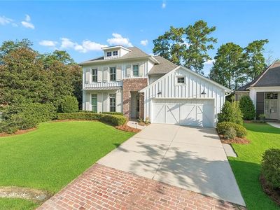 1101 Delta Ln