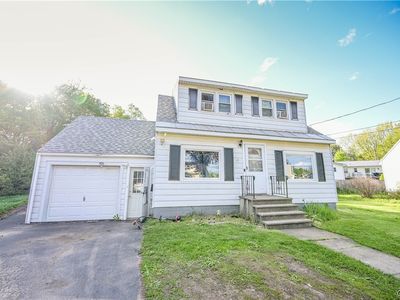 17 Dunham Pl