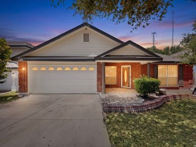 11311 Faywood