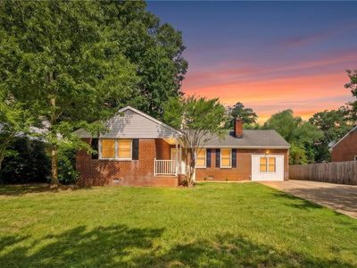 117 Gawain Dr