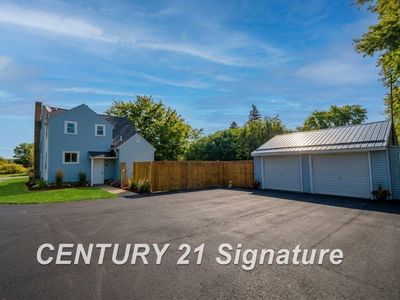 Property at 3244 S Center Rd, Burton, MI