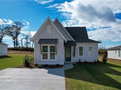 39 Crossing Ct E