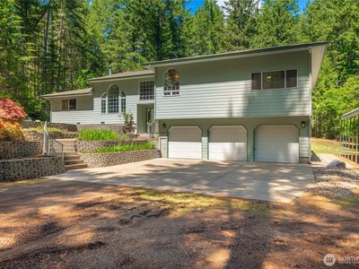 3776 SE Easy Street Lane