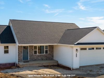 1436 Divinity Dr