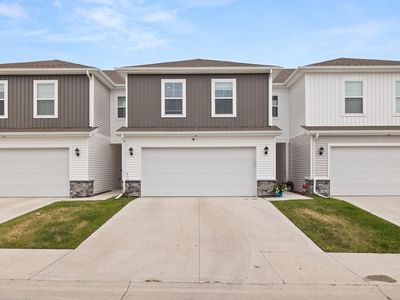 1352 NE 59th Ln