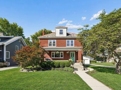 1461 Wyandotte Rd