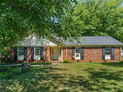 233 Maxwell Dr
