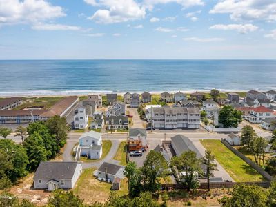 162 E Grand Avenue #301