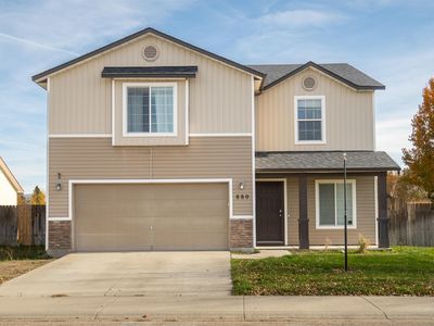 880 SW Independence