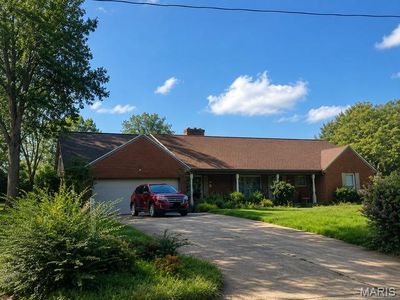 1009 Ridge Top Dr