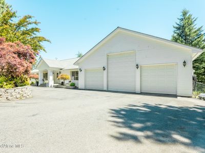 986 S Signal Point Rd