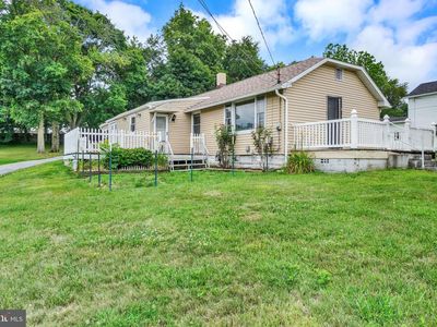 32 Woodland Ave