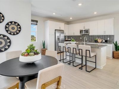 2603 E Lincoln Paseo