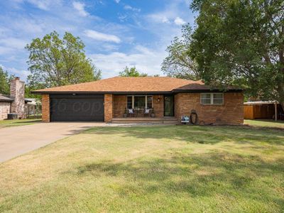 Property at 203 Western St, Claude, TX