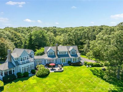 1591 Commodore Perry Hwy #C