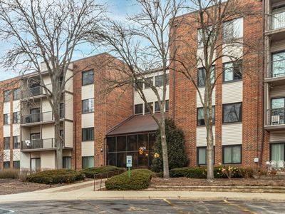 Property at 3030 Pheasant Creek Dr APT 307, Northbrook, IL