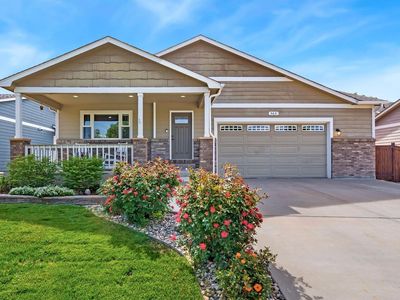565 Pyramid Peak St