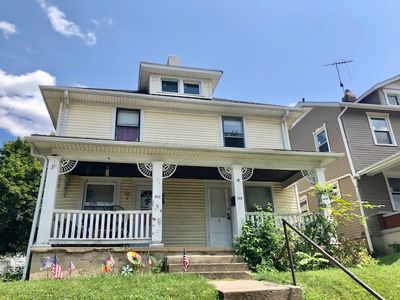 900 Bowen St