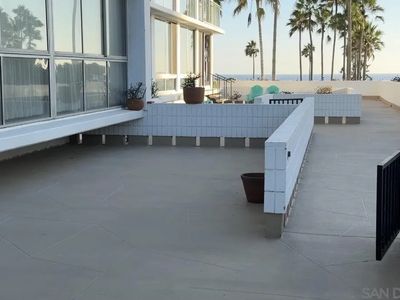 1810 Avenida Del Mundo Unit 106