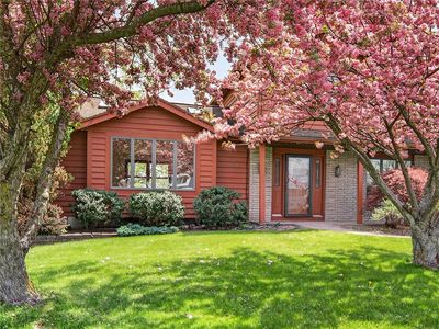51 Clearwater Cir
