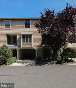 216 Kings Croft