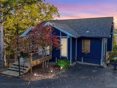 364 Moongate Dr