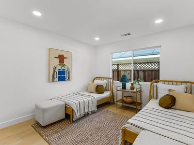 1216 Eureka Ct