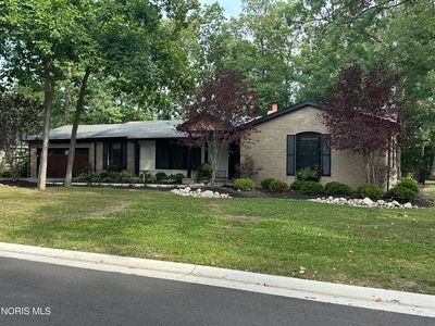 1901 Tanglewood Dr