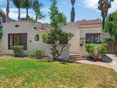 3956 Beechwood Pl
