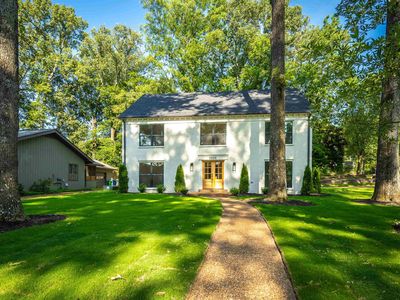 2005 Allen Court Dr