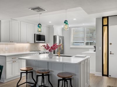 1825 Tarpon Lane #106