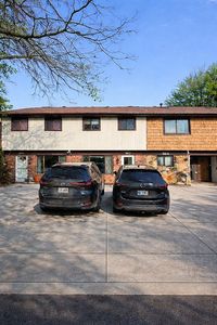 362 Rolling Hill Grn